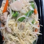 Best Vegetable Lo Mein in Clinton Township, MI