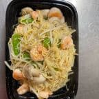 Best Shrimp Lo Mein in Clinton Township, MI