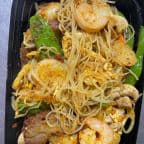 Best Singapore Rice Noodle in Clinton Township, MI