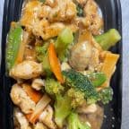 Best Thai Chicken in Clinton Township, MI