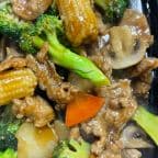 Best Hunan Beef in Clinton Township, MI