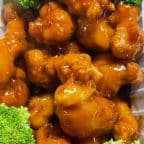 Best General Tso Chicken in Clinton Township, MI